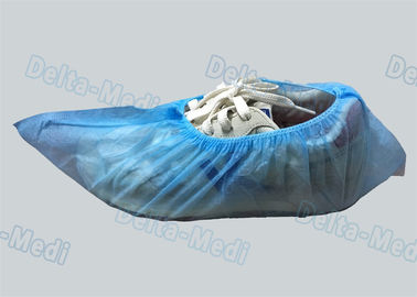 Las cubiertas disponibles del zapato quirúrgico de la clínica, zapato higiénico cubren tamaño universal