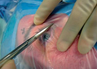 El ojo/quirúrgico estéril disponible oftálmico cubre con la película de la incisión con la bolsa líquida de la colección