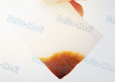 El cuidado de la herida que viste gasa estéril limpia absorbencia de alta capacidad de líquido libre del látex con esponja de las esponjas