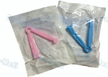 Tamaño modificado para requisitos particulares abrazadera médica plástica médica disponible del cordón umbilical de los productos
