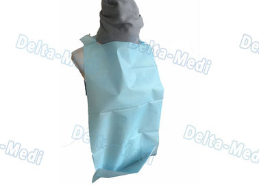 Babero dental paciente disponible blanco azul con el bolsillo del lazo